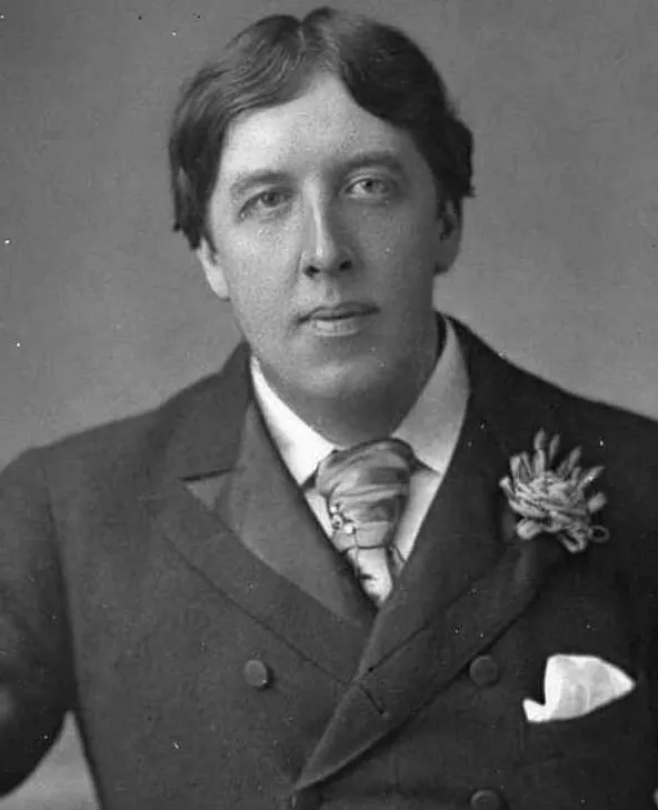 Oscar Wilde by W. & D. Downey, 23 May 1889