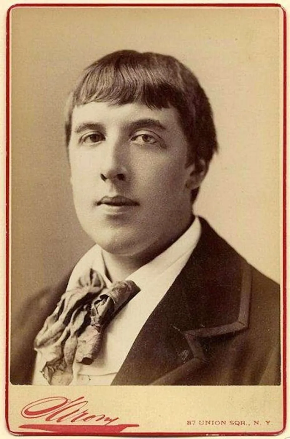 Oscar Wilde with short hair, Sarony 1883